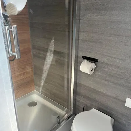 Båthotell Oeko Budget Hausboot Retreat Morgenrot *